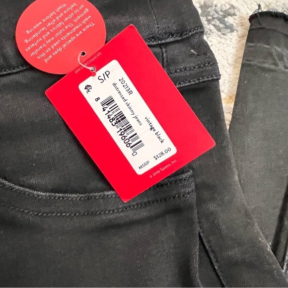 SPANX Vintage Black Distressed Ankle Skinny Jeans Size S NWT - Picture 5 of 11